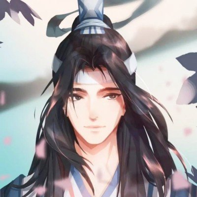 男子几天没回办公室 书架上现蛇蜕